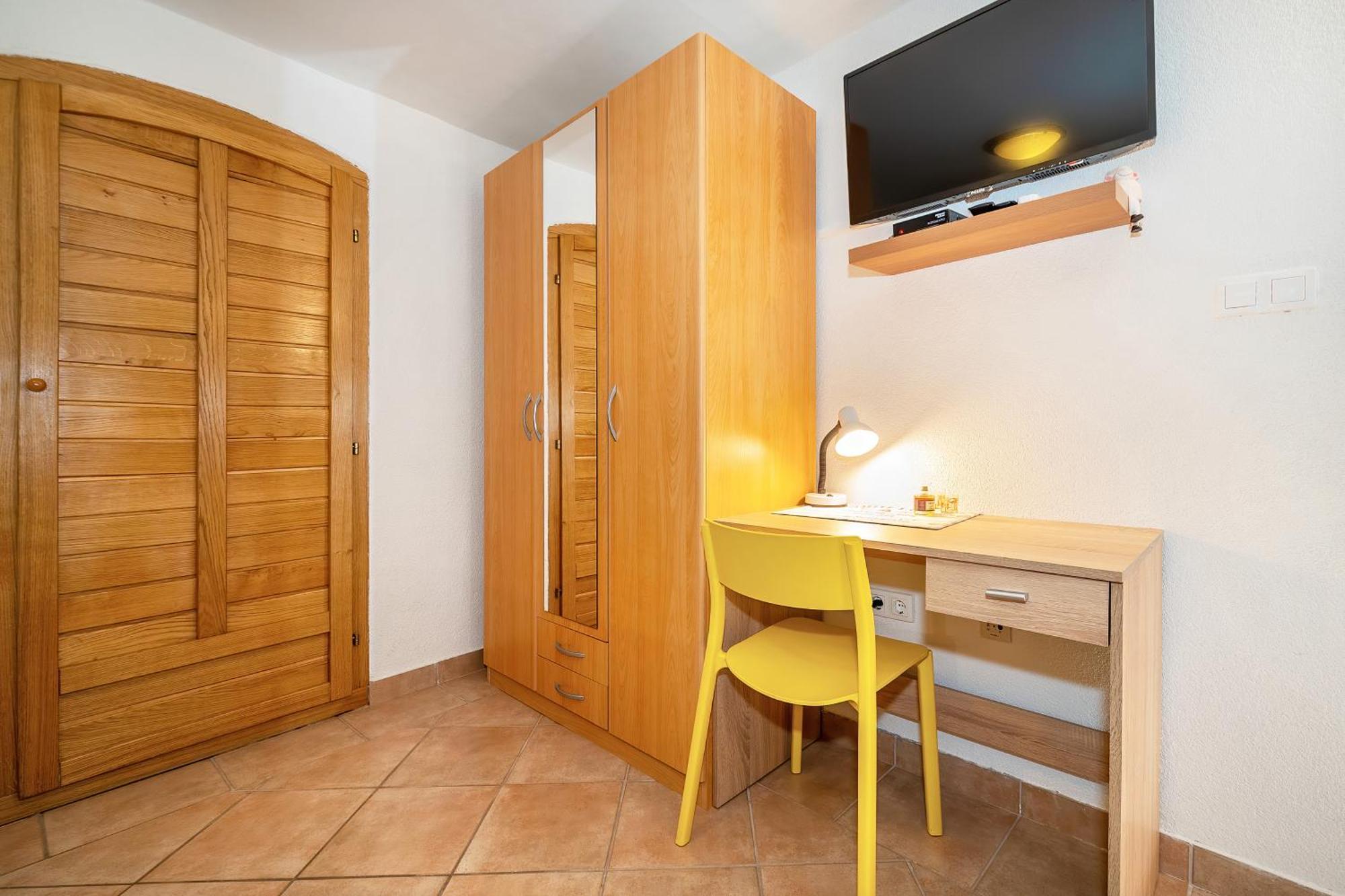 Studio Apartment Tea Baška Exterior foto